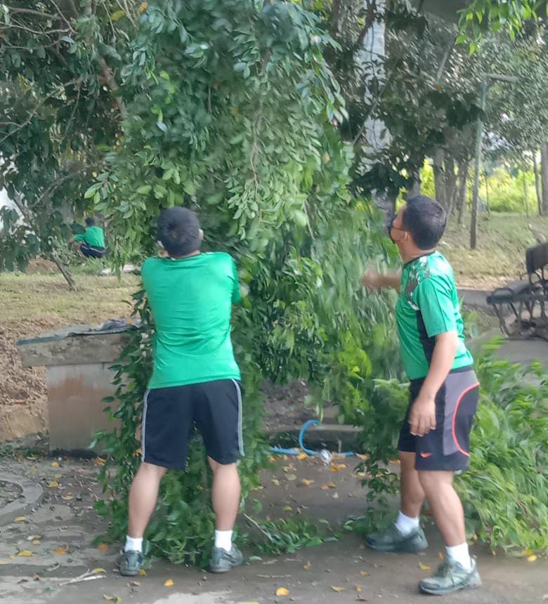 Kasdim Kodim 1002/Hulu Sungai Tengah Ajak Anggotanya Senam dan Bersi-bersih