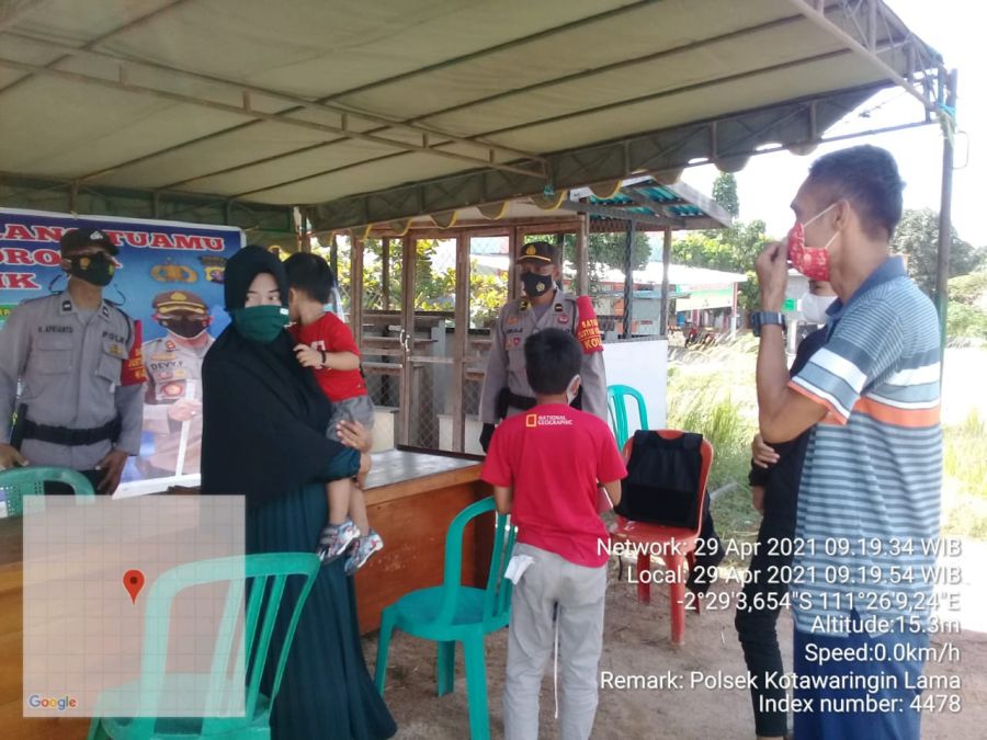 Cegah Arus mudik,Menekan angka penyebaran covid 19, aparat TNI/Polri dan instansi terkait lakukan pe