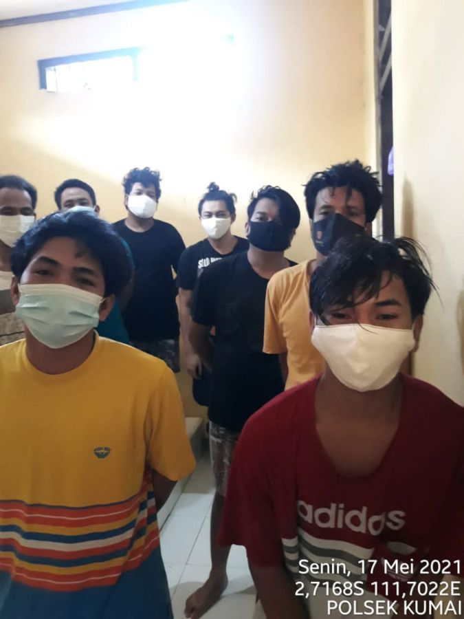 cek dan kontrol ruang tahanan Polsek Kumai, pastikan ruang tahanan aman.
