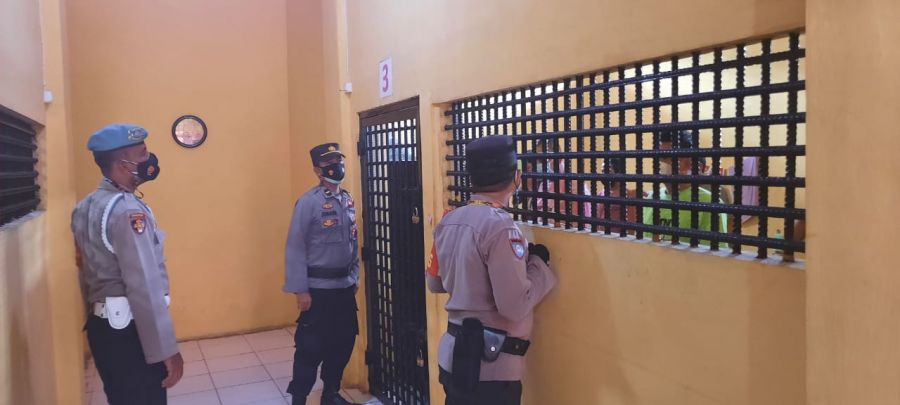 cek dan kontrol ruang