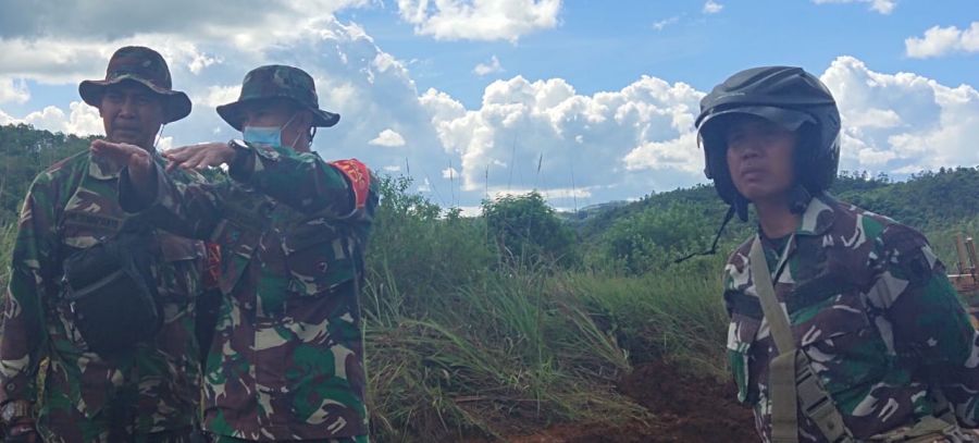 Dansatgas TMMD Tinjau Pengerasan Jalan