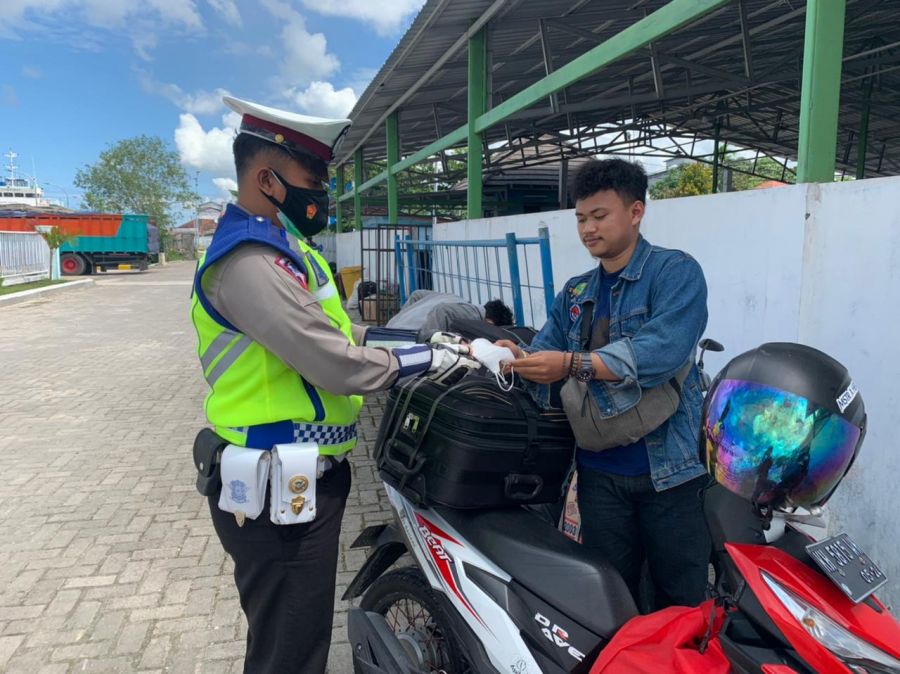 Gerakan Maskerisasi, Satlantas Polres