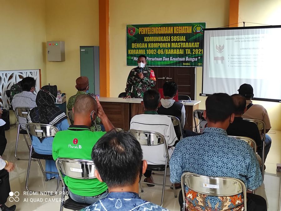 Guna Wujudkan NKRI Yang Berdaulat Koramil 06/Barabai Komsos Dengan Komas