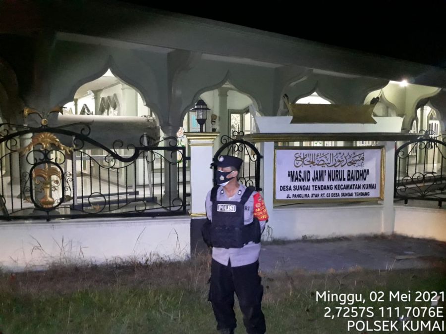 ibadah sholat tarawih dapat dengan tenang di masjid