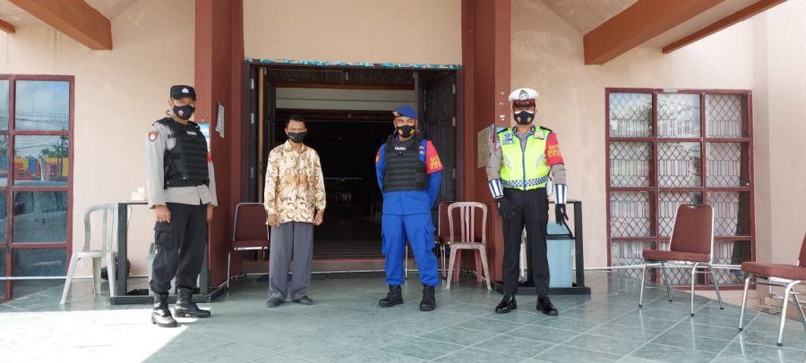 Kegiatan pengamanan di Gereja Elsadai Jl. Pasir Panjang Kumpai Batu