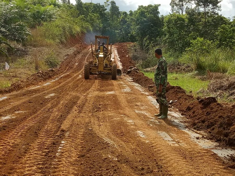 Satgas TMMD Kejar Pengerasan Jalan