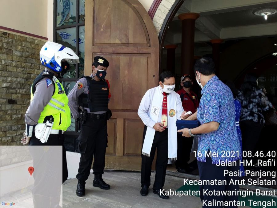 Kepatuhan Masyarakat Melaksanakan Penerapan Prokes Saat Melakukan Ibadah Digereja