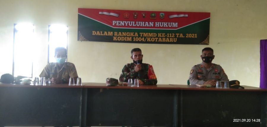 Kotabaru Gelar Penyuluhan Hukum di Desa Manunggul Baru