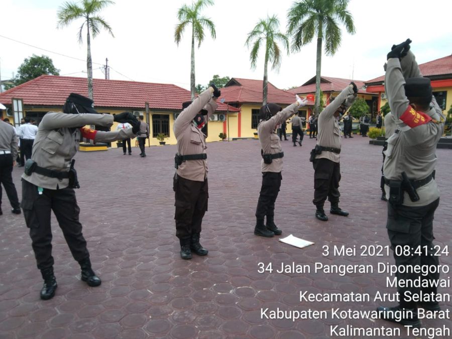 olahraga usai melaksanakan apel pa