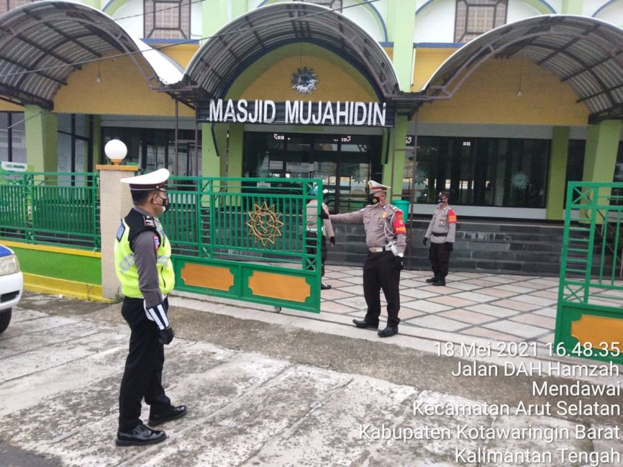 Pelihara rasa aman masyarakat saat beribadah, Polres Kobar