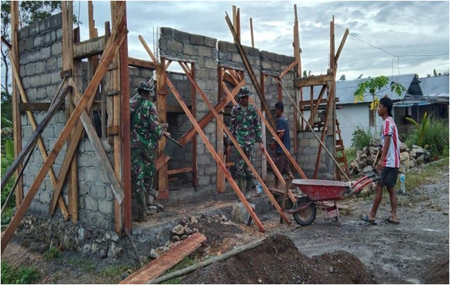 Pembuatan MCK telah memasuki Tahap pemasangan dinding Batako