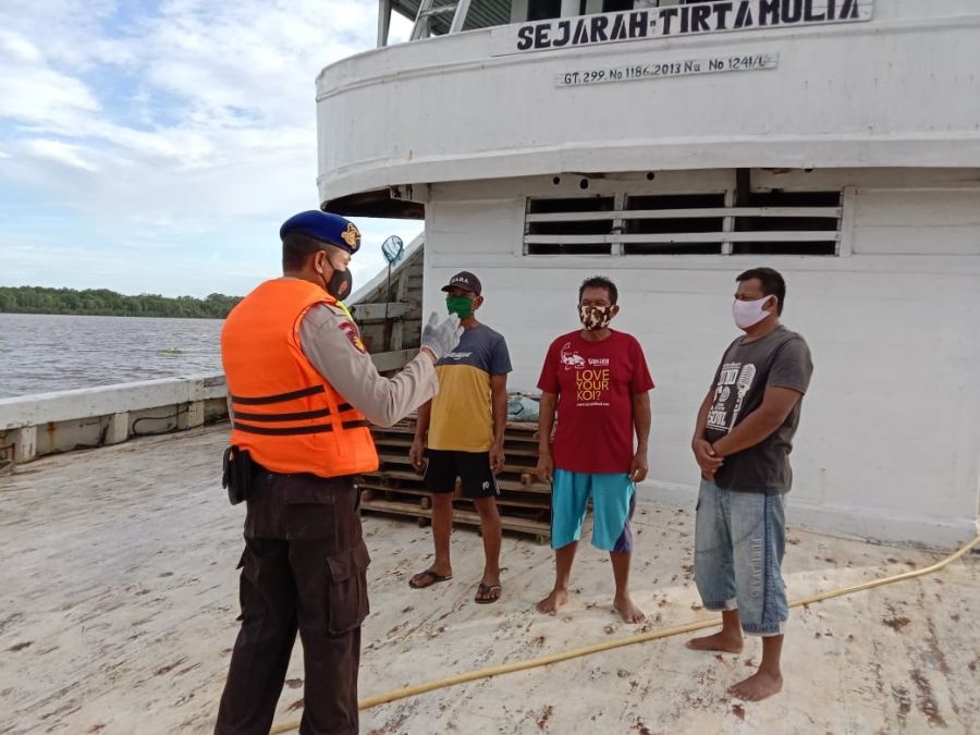 Polmas perairan kepada para Nahkoda kapal dan anak buah