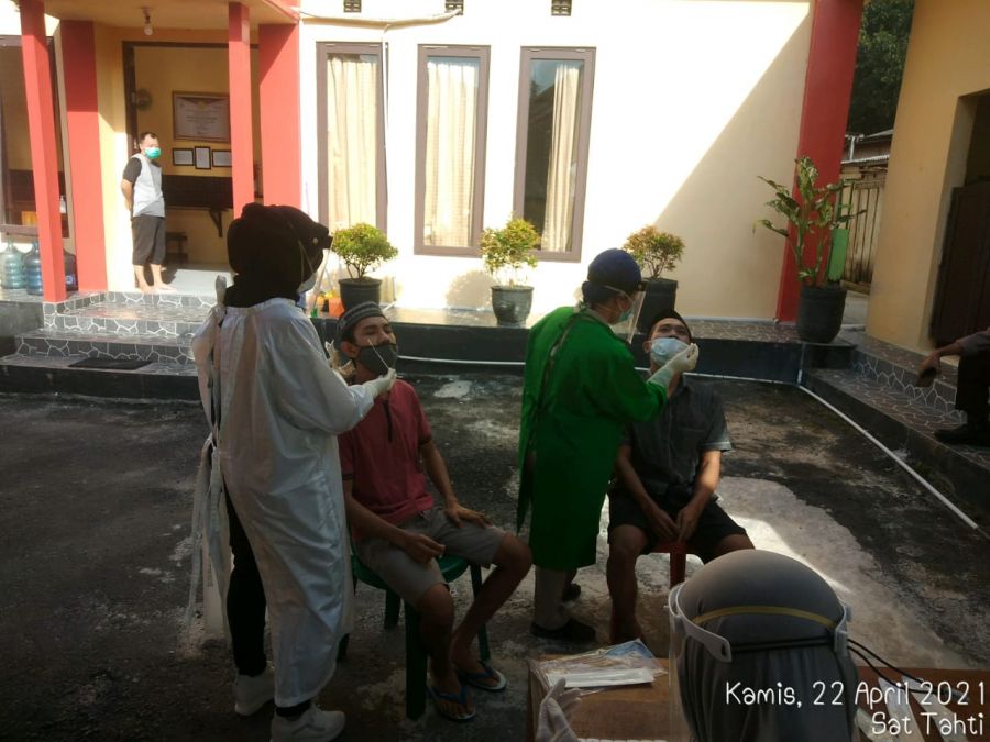 Polres Kobar jalani tes Swab guna cegah penyebaran virus corona