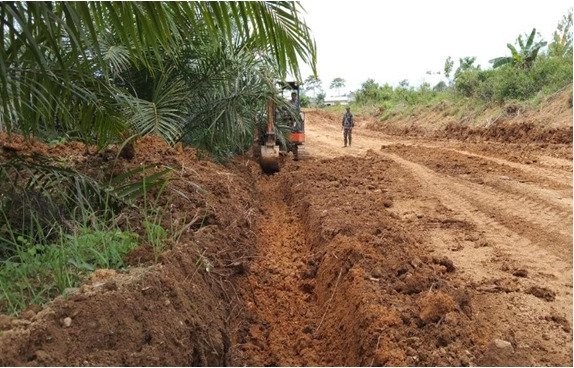 Program Pembuatan Drainase jalan TMMD ke 112 juga telah mulai di kerjakan