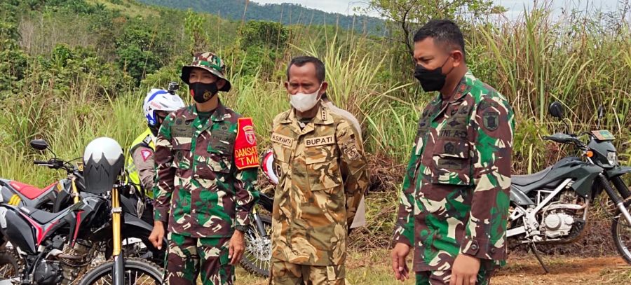 Rombongan Danrem 101/Ant Meninjau Sasaran Fisik TMMD Ke 111 tahun 2021