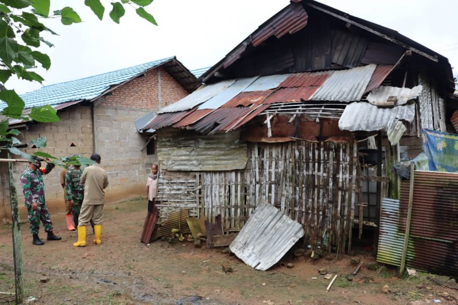Rumah Soirah, Dibedah oleh Satgas TMMD Ke 111 Kodim 1010/Tapin