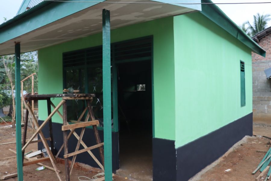 Tim TMMD ke-111 Kodim 1010/Tapin Bedah Rumah Soirah, Tetangga turut Ucapkan Terima Kasih