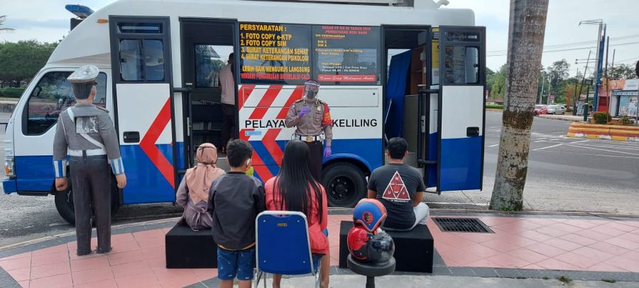 Satlantas Polres Kobar Laksanakan Kegiatan SIMLING  dengan menerapkan prokes