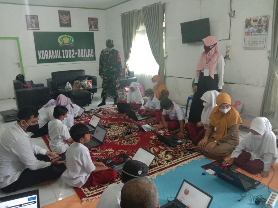 SDN Tungkup Melaksanakan UNBK di Koramil 1002-08/LAU