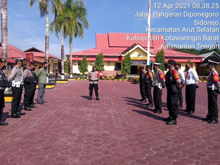 Sebelum Laksanakan Pelayanan, Anggota SPKT Laksanakan Serah terima