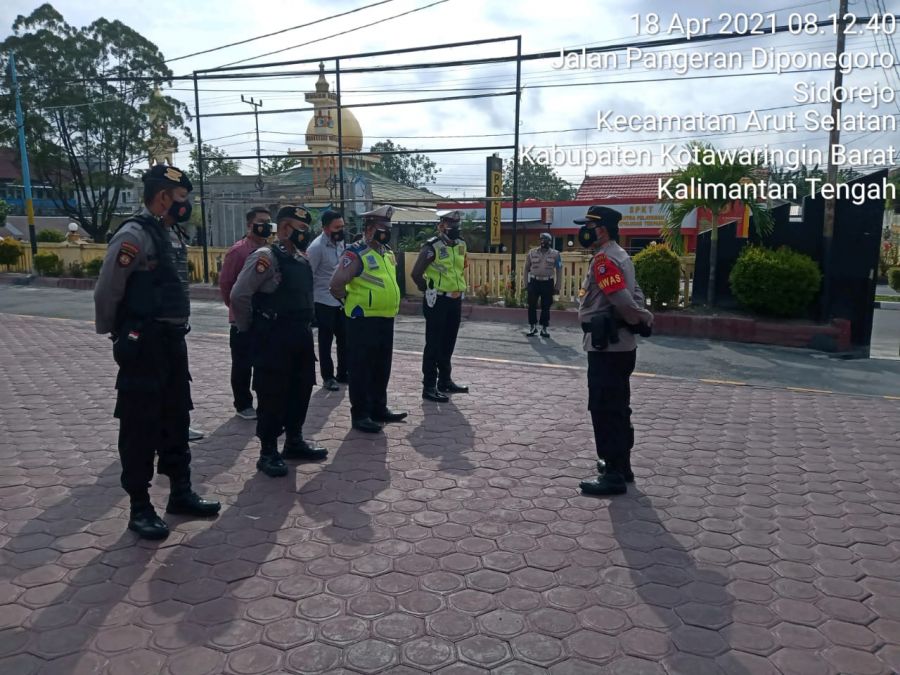 Serah Terima Tugas Jaga Pawas Cek Tahanan dan Kontrol Kesehatan Tahanan Rutan Polres Kobar