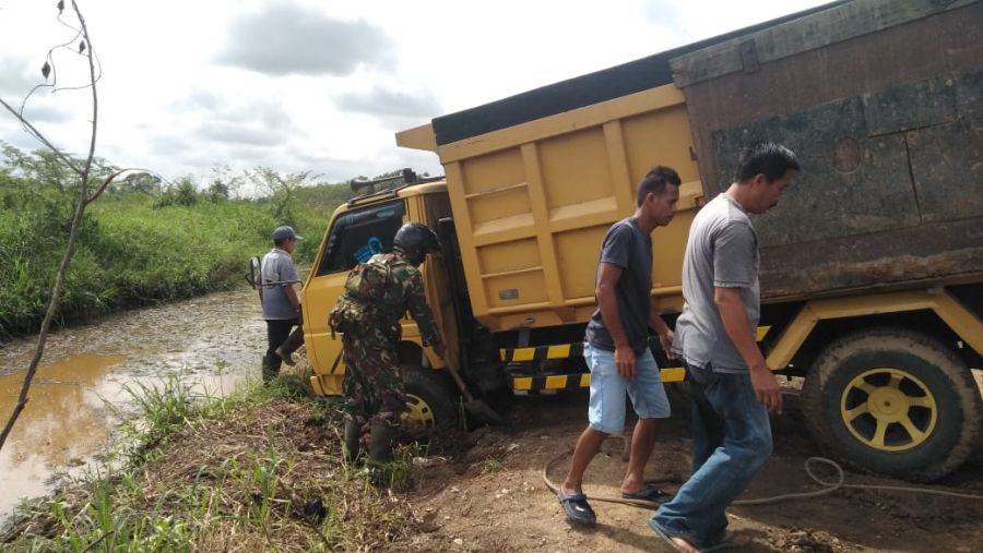 Supir Dump Truck Mengaku Tidak Jera Untuk Kembali Mengangkut Material ke Lokasi Pra TMMD