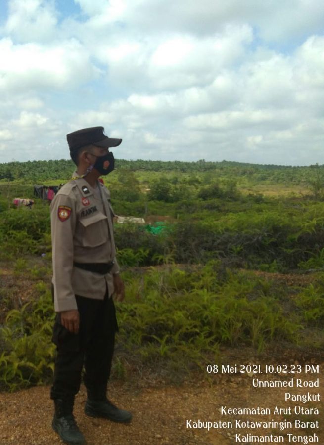 Tambang Anggota Polsek Aruta Lakukan Patroli Larangan Kegiatan Illegal Minning