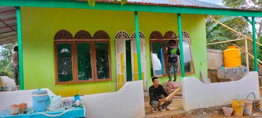 Satgas TMMD Ke-111 Kodim 1009/Pelaihari Perbaiki Taman Pendidikan