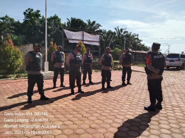 Waka Polsek Aruta IPDA BOB Pimpin Apel Pagi Di Mako